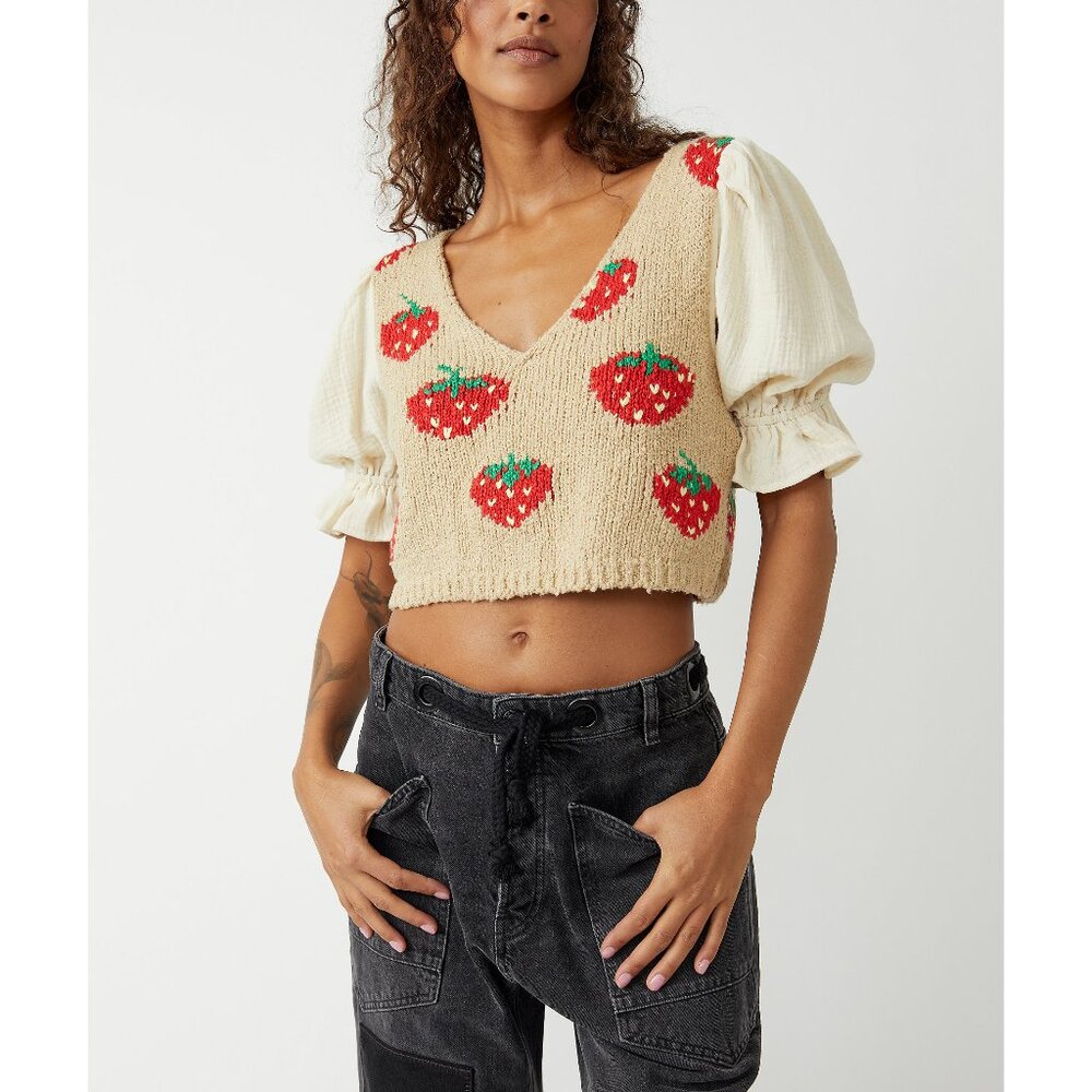 🆕 FREE PEOPLE Strawberry Jam Top / Strawberry Dawn Combo